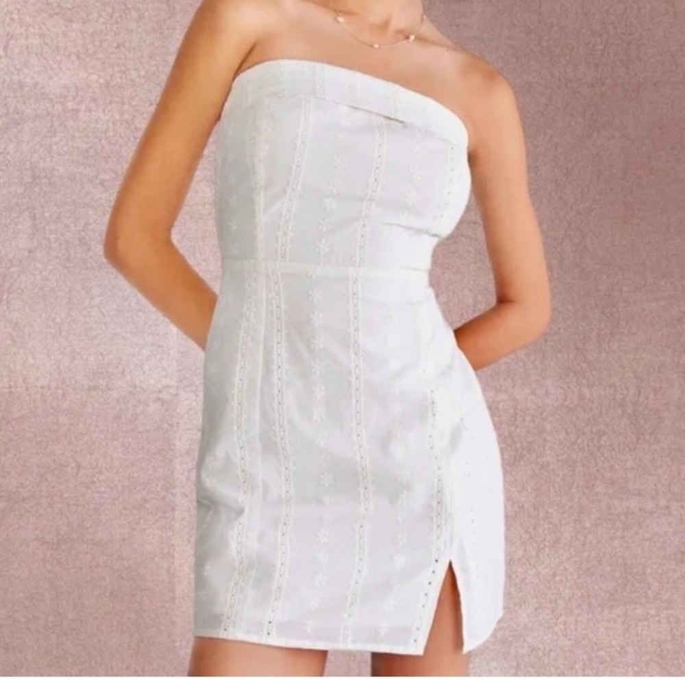 Aeropostale White strapless eyelet lace mini dress. Size small.